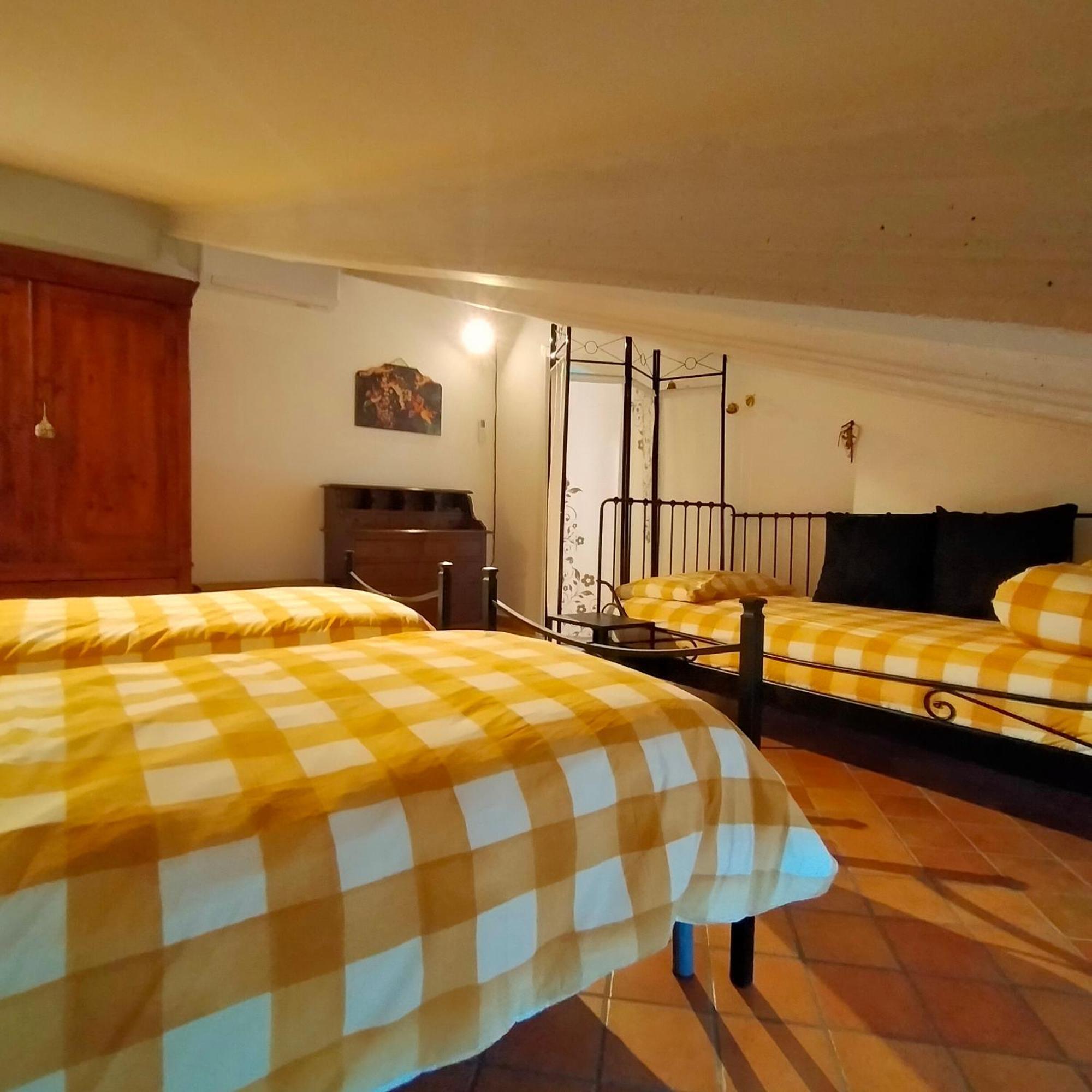 Apartamento MANSARDA VITI - Sguardo su Frontone - Exterior foto