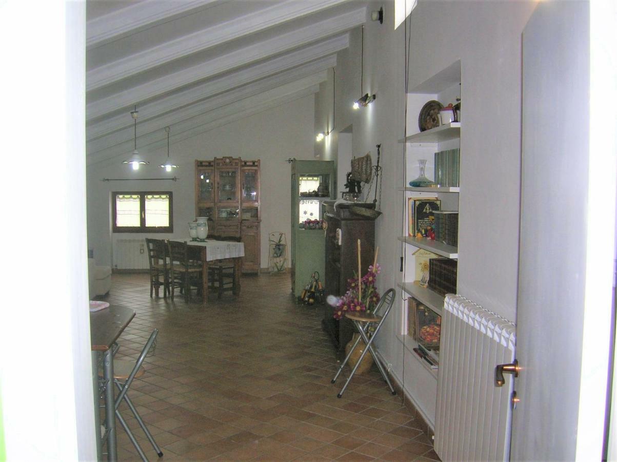 Apartamento MANSARDA VITI - Sguardo su Frontone - Exterior foto